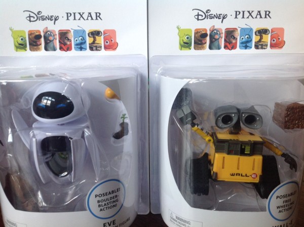 Thinkway Toys WALL-E and EVE packaging ©PixieDustDaily